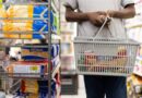 Abathengi baqhubeka nokusebenzisa imali naphezu komnotho otekatekako